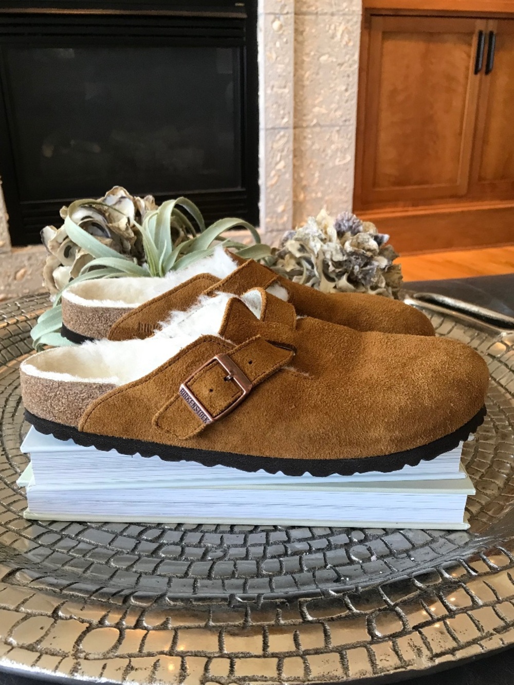 BOHO-CHIC 🔥BIRKENSTOCK BOSTON SUEDE SHERLING COMFY CLOG - Picture 2 of 13